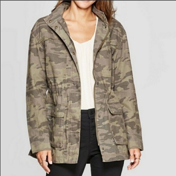 Universal Thread Hooded Camo Utility Jacket
